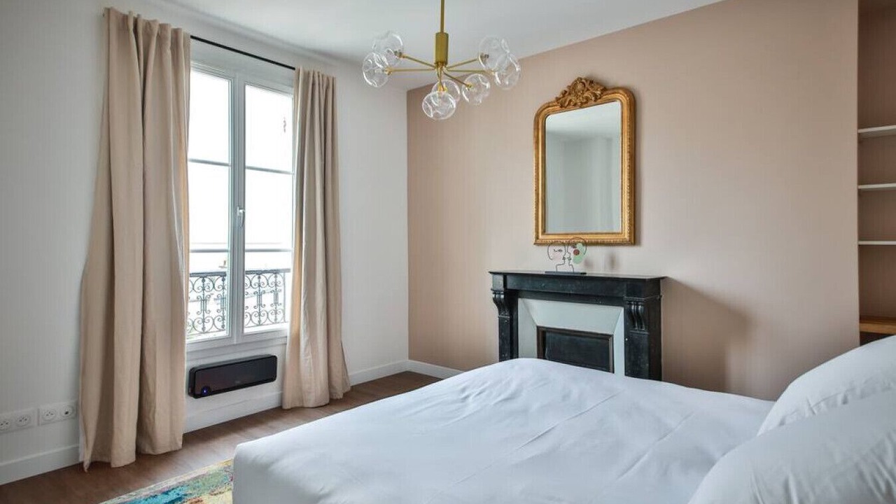 Photo of Bedroom in Grenelle