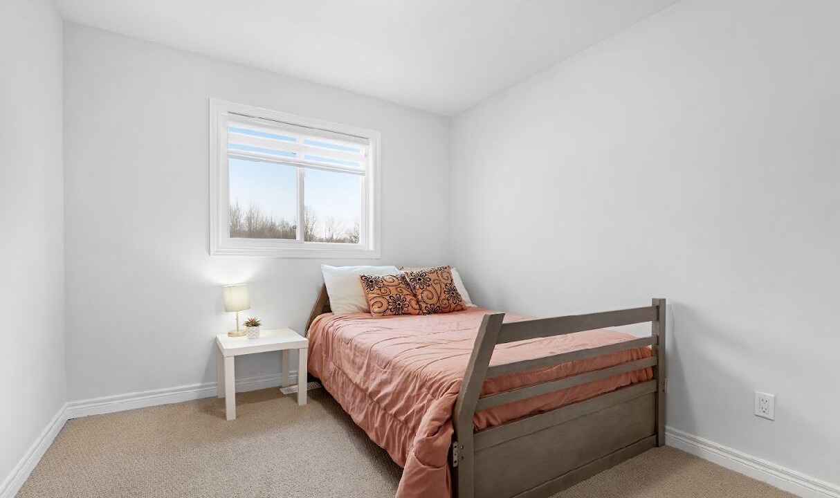 Photo of Bedroom in Welland