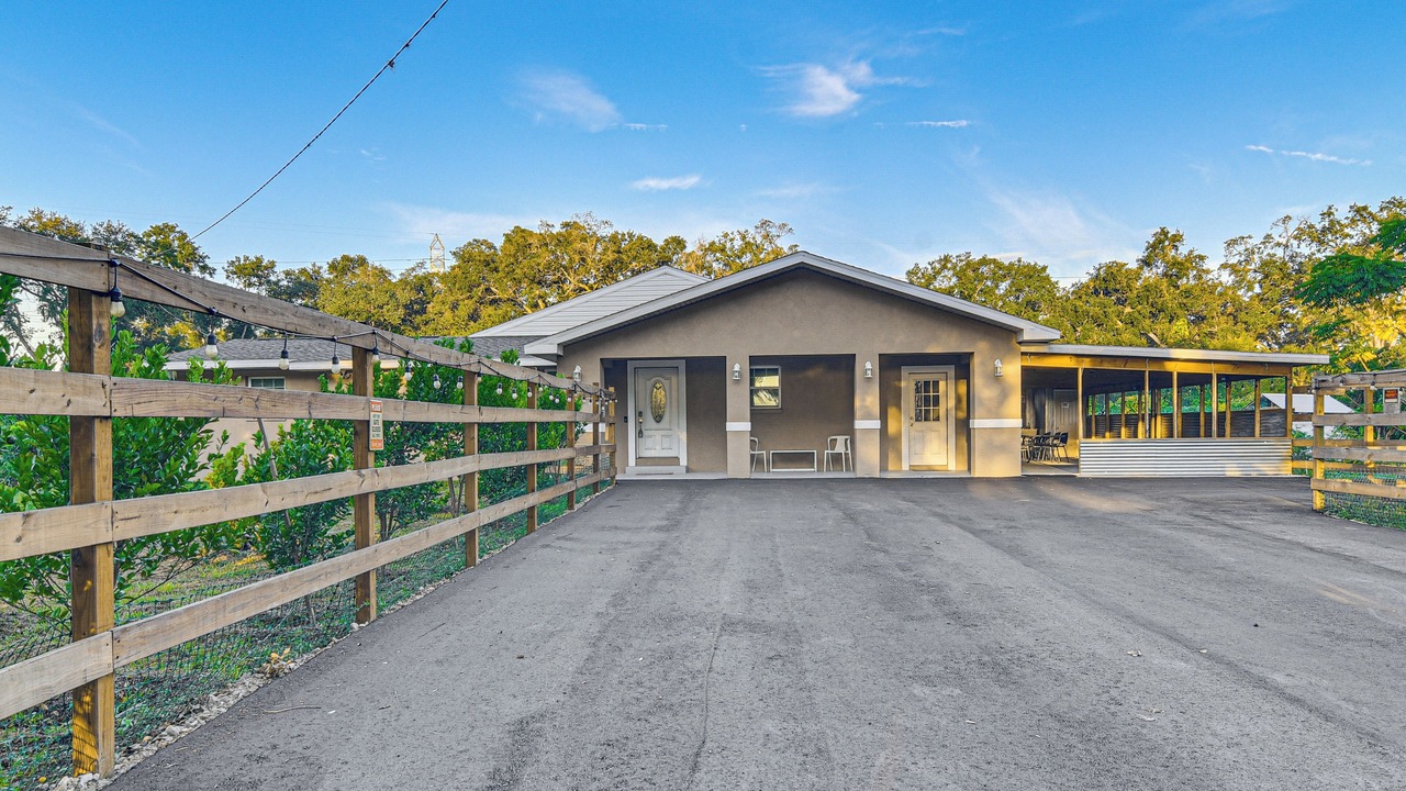 Photo of Outdoor in Greater Palm River Point CDC
