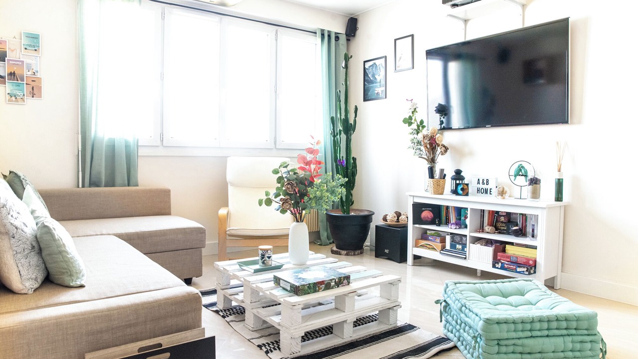 Photo of Livingroom in Saint-Lambert
