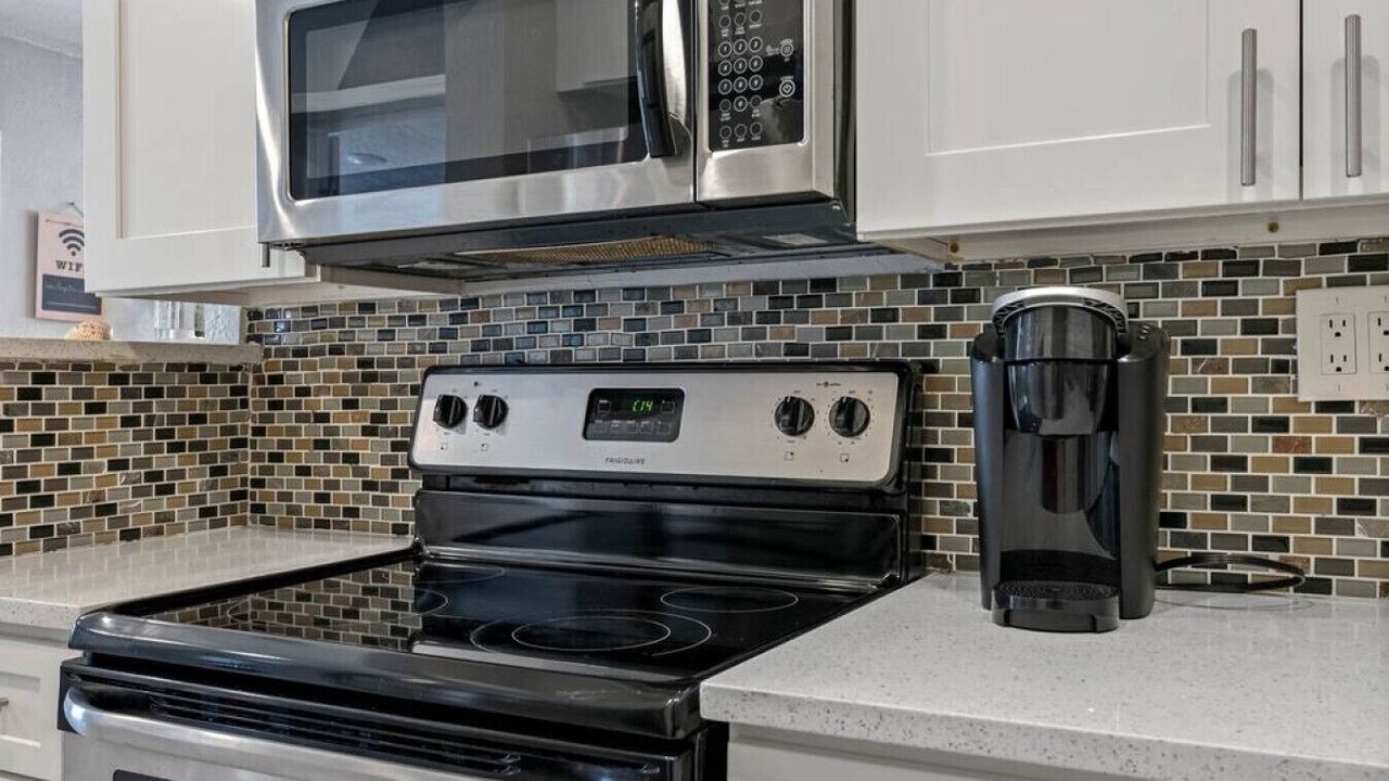 Photo of Kitchen in Greater Palm River Point CDC