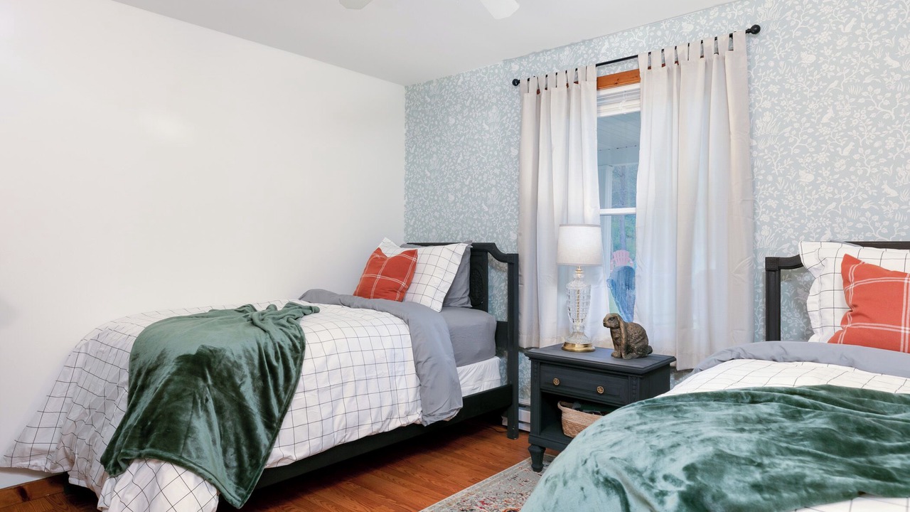 Photo of Bedroom in Cowanesque