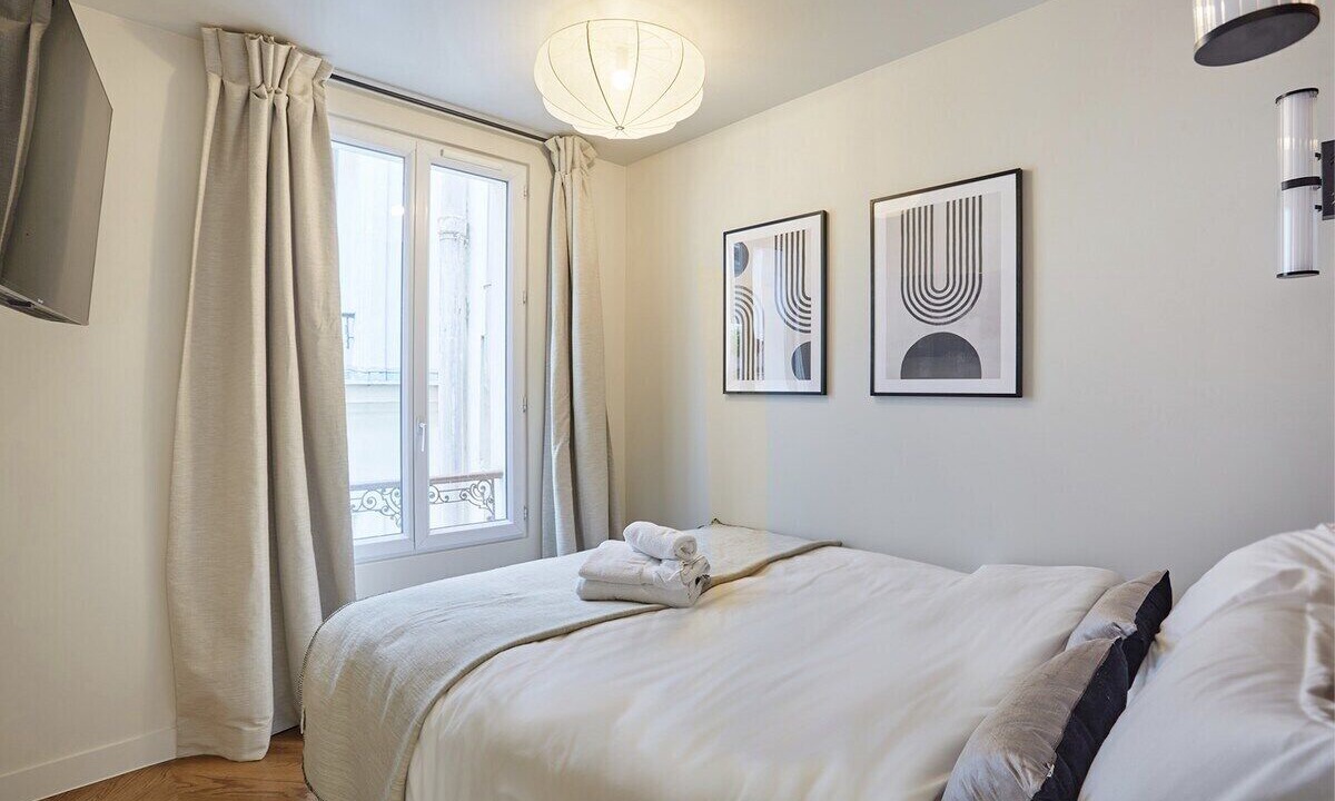 Photo of Bedroom in Porte-Saint-Martin