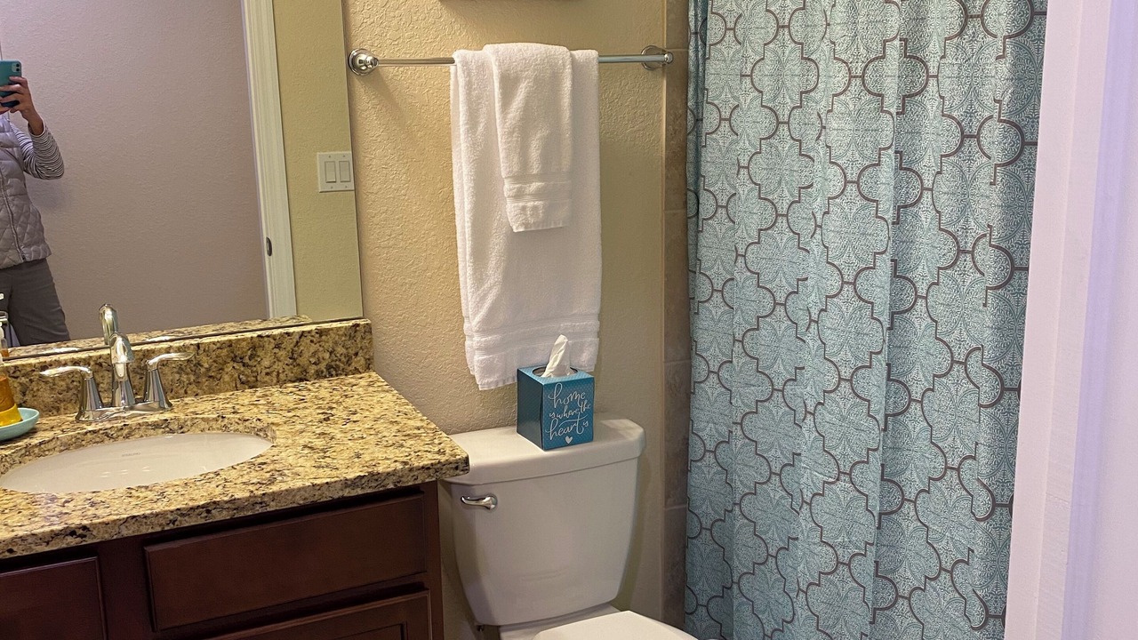 Photo of Bathroom in Lakewood Ranch