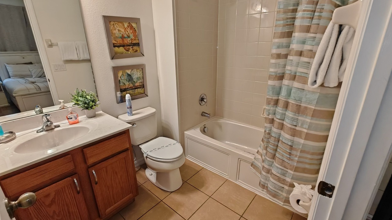 Photo of Bathroom in Veranda Palms