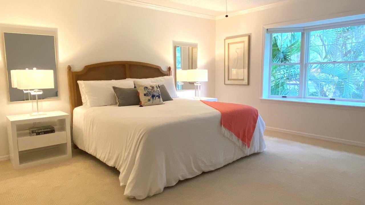 Photo of Bedroom in Indian River Shores