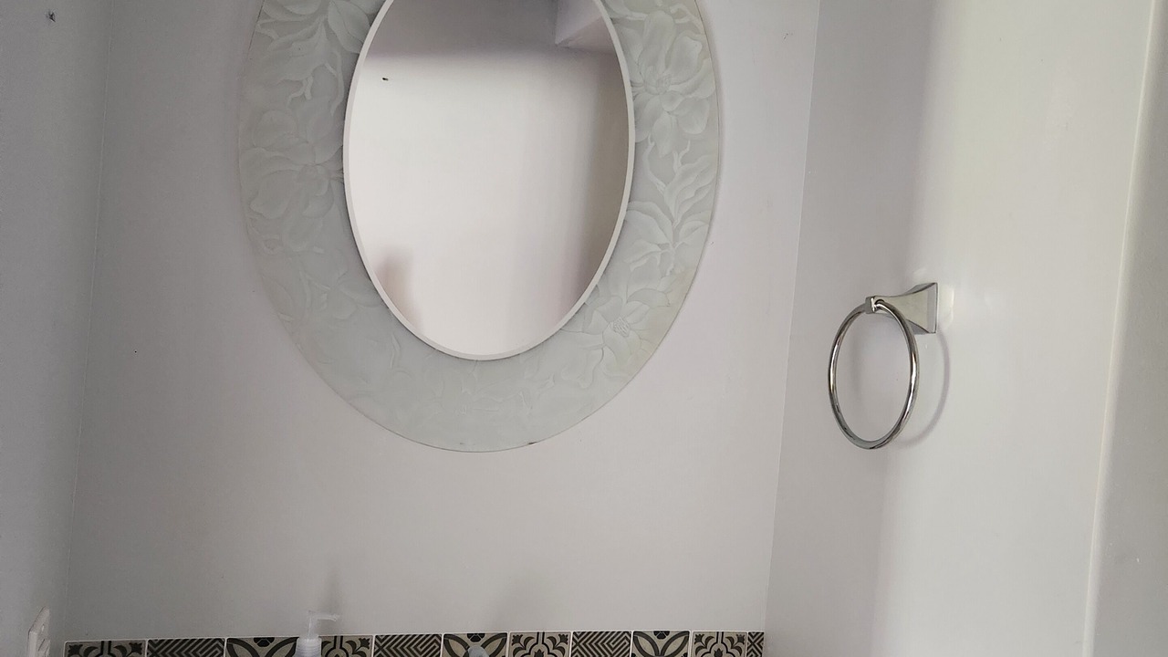 Photo of Bathroom in Kaladar
