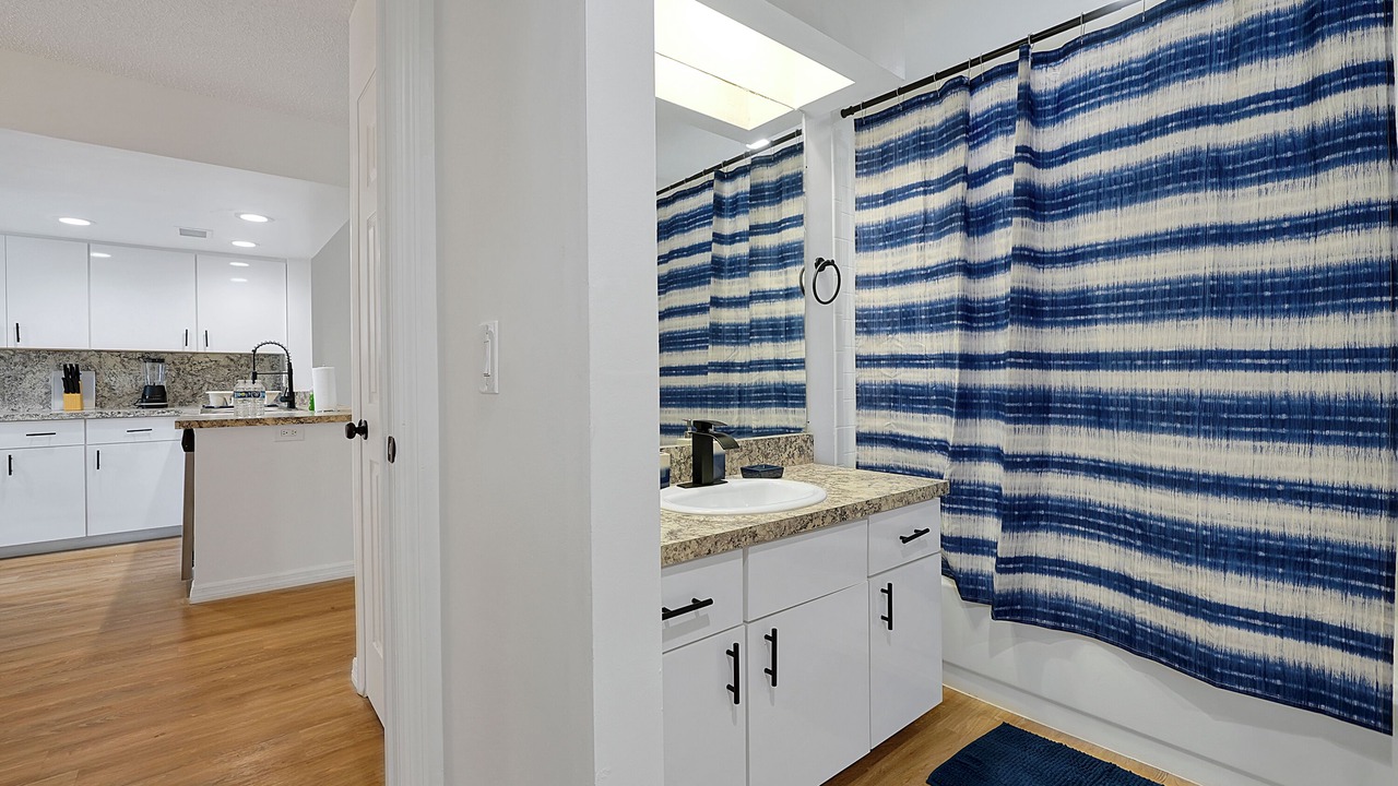 Photo of Bathroom in Oak Ridge