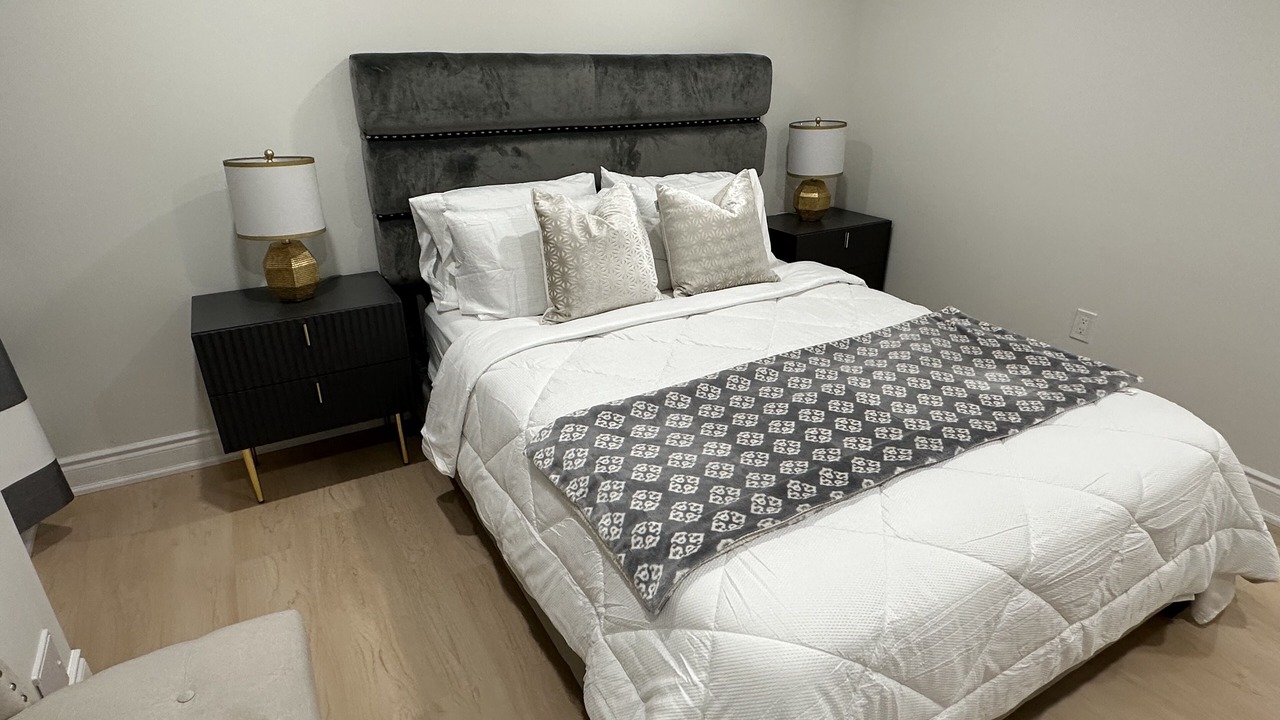 Photo of Bedroom in Halton Regional Municipality