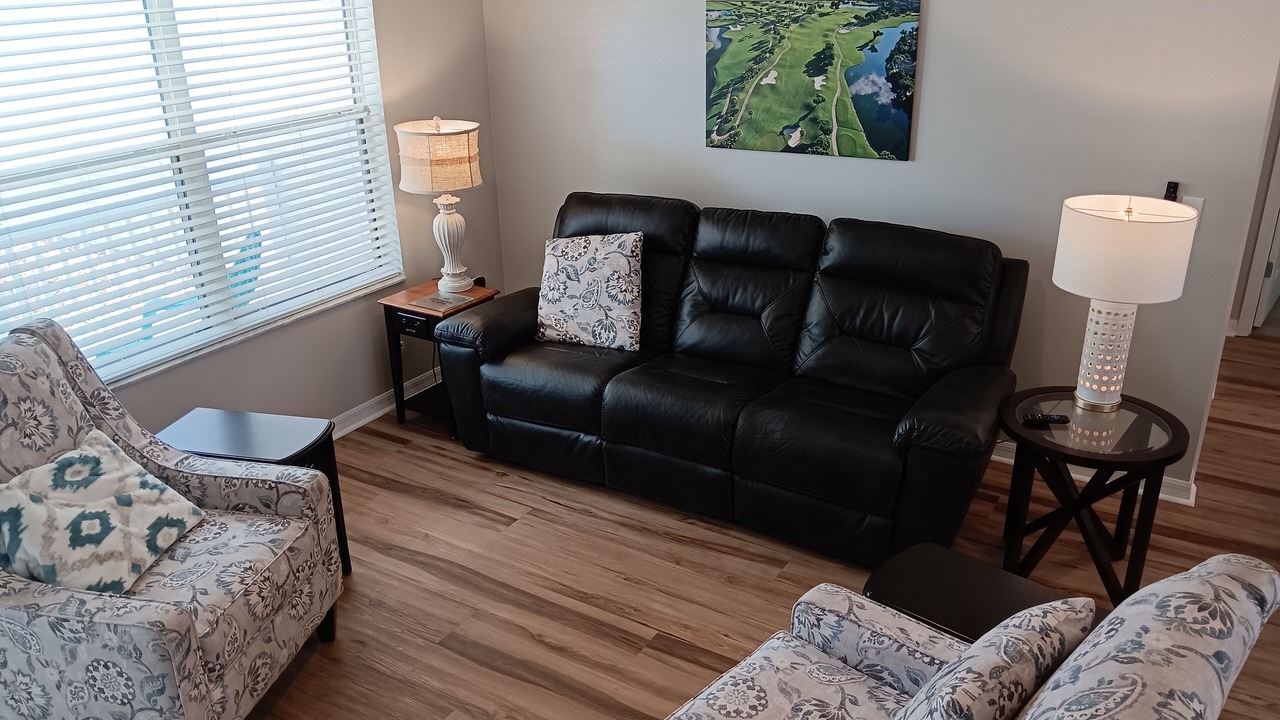 Photo of Livingroom in Duval