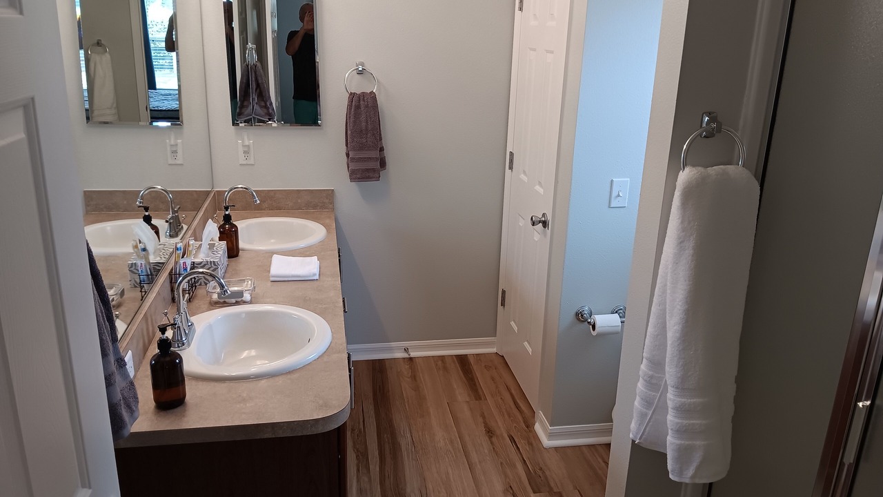 Photo of Bathroom in Duval