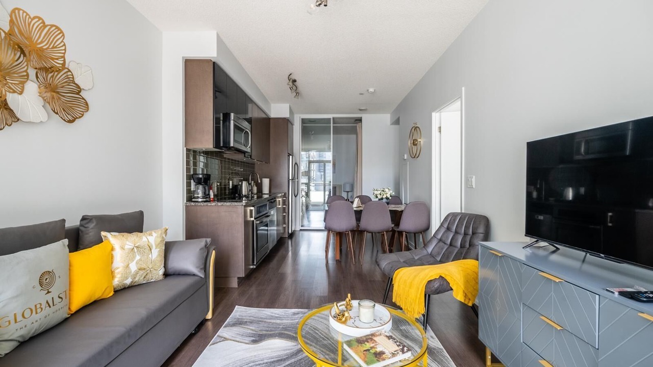 Photo of Livingroom in Mount Pleasant West
