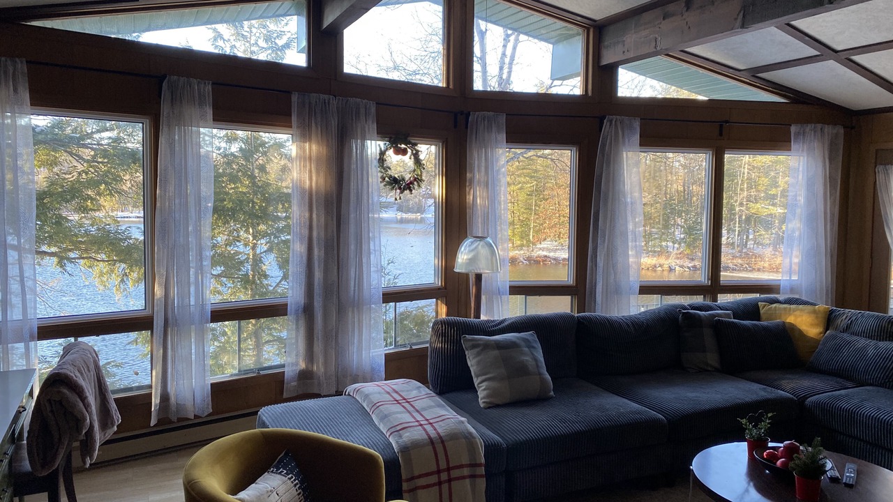 Photo of Bedroom in Coboconk