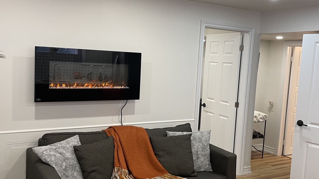 Photo of Livingroom in Newmarket