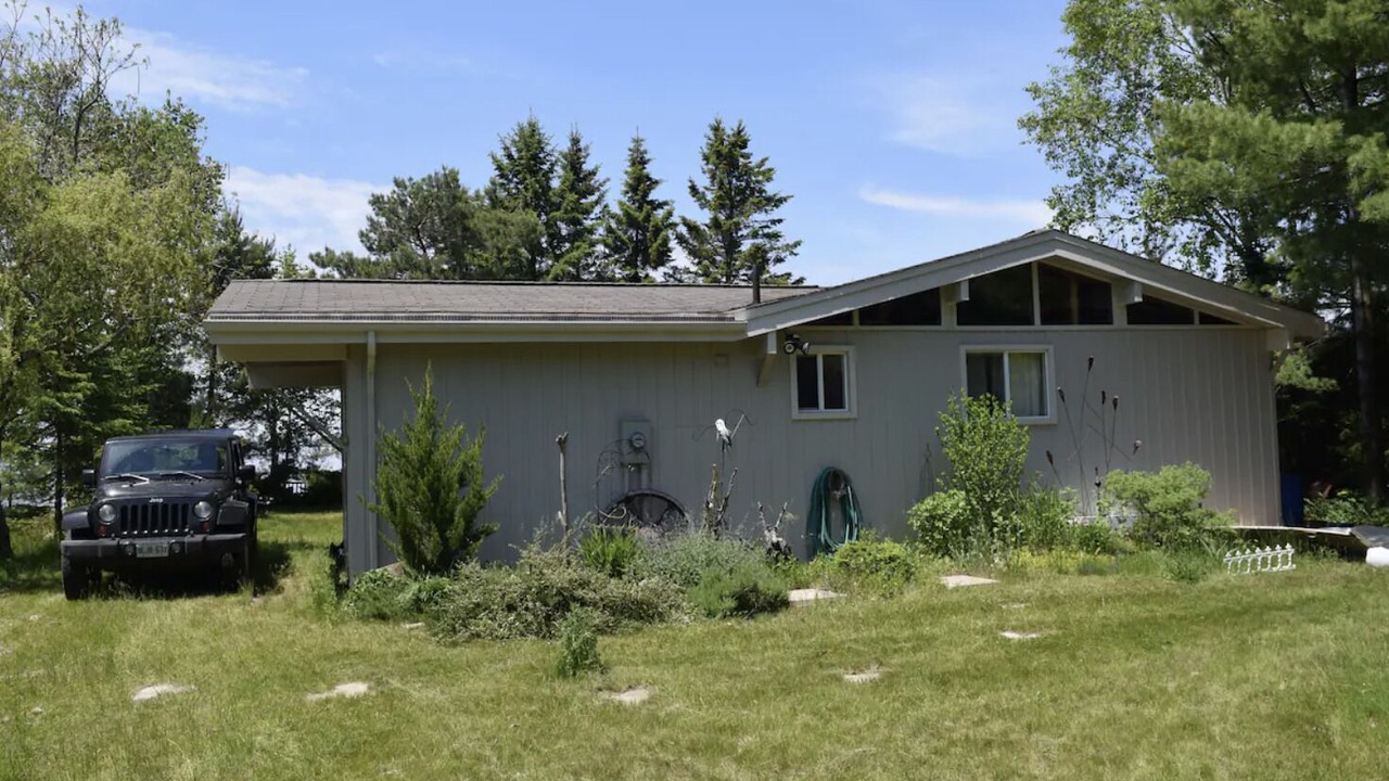 Photo of Outdoor in Tiny