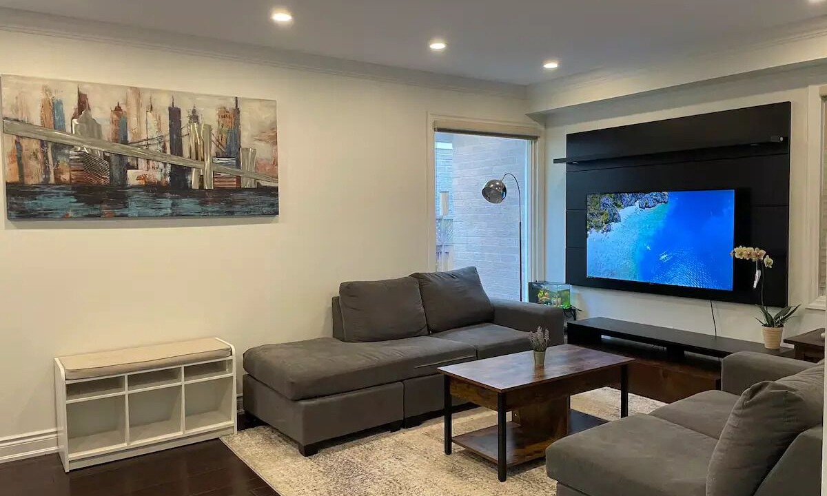 Photo of Livingroom in Mississauga