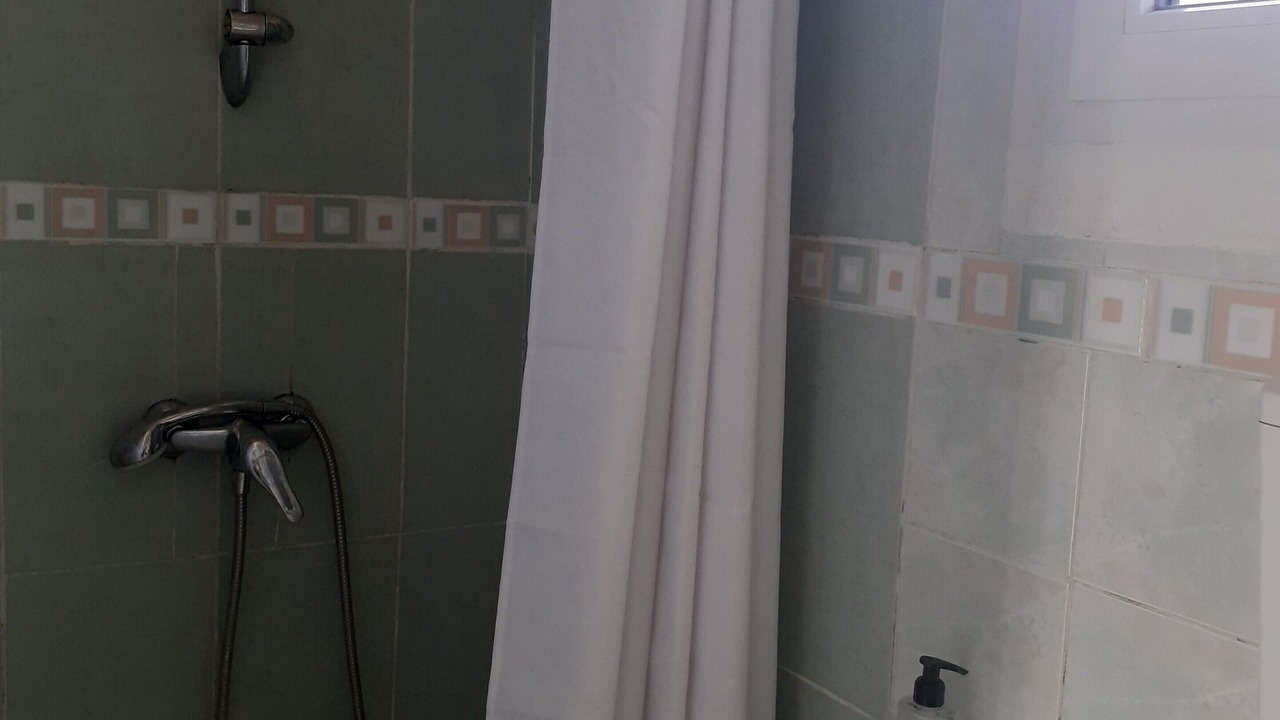 Photo of Bathroom in Les Pavillons-sous-Bois