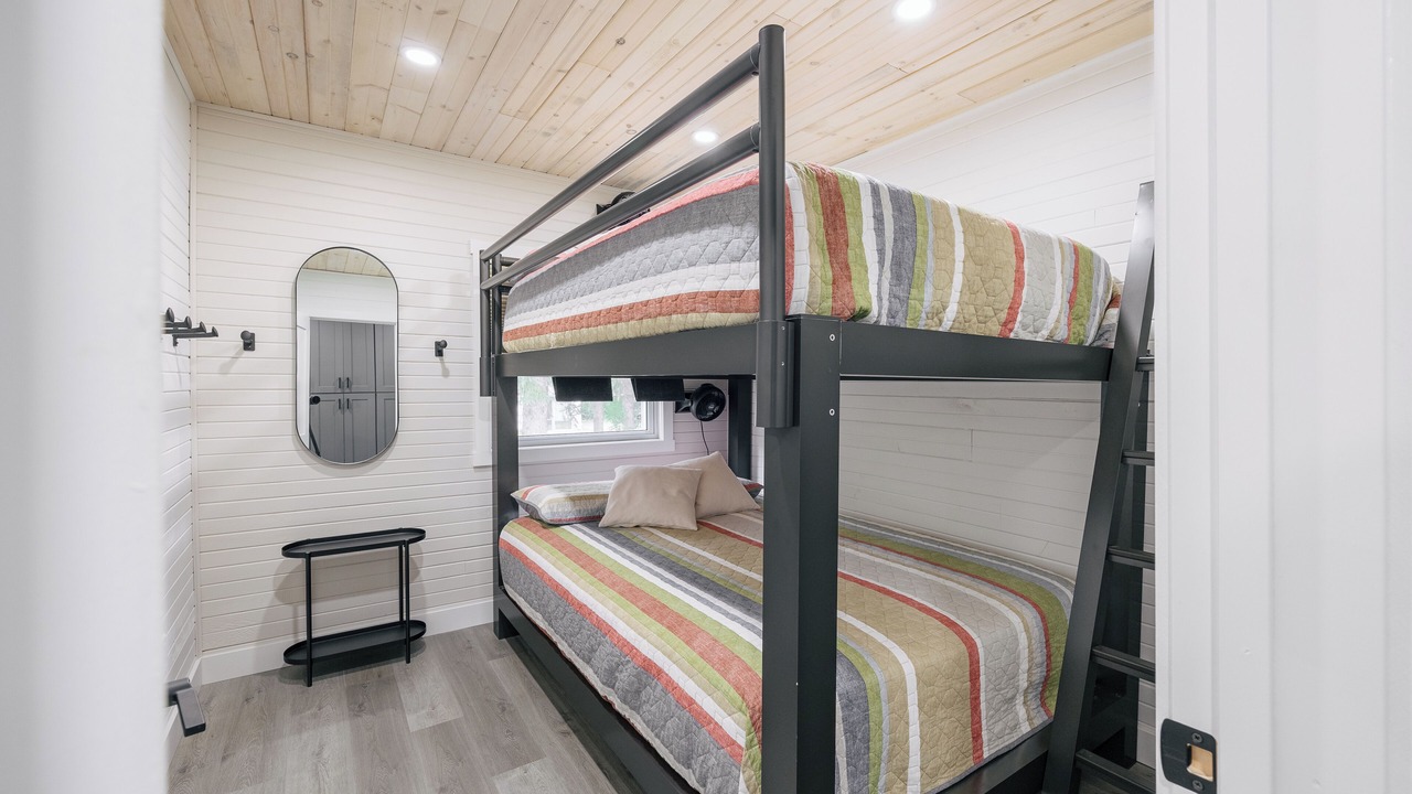 Photo of Bedroom in Rosedale