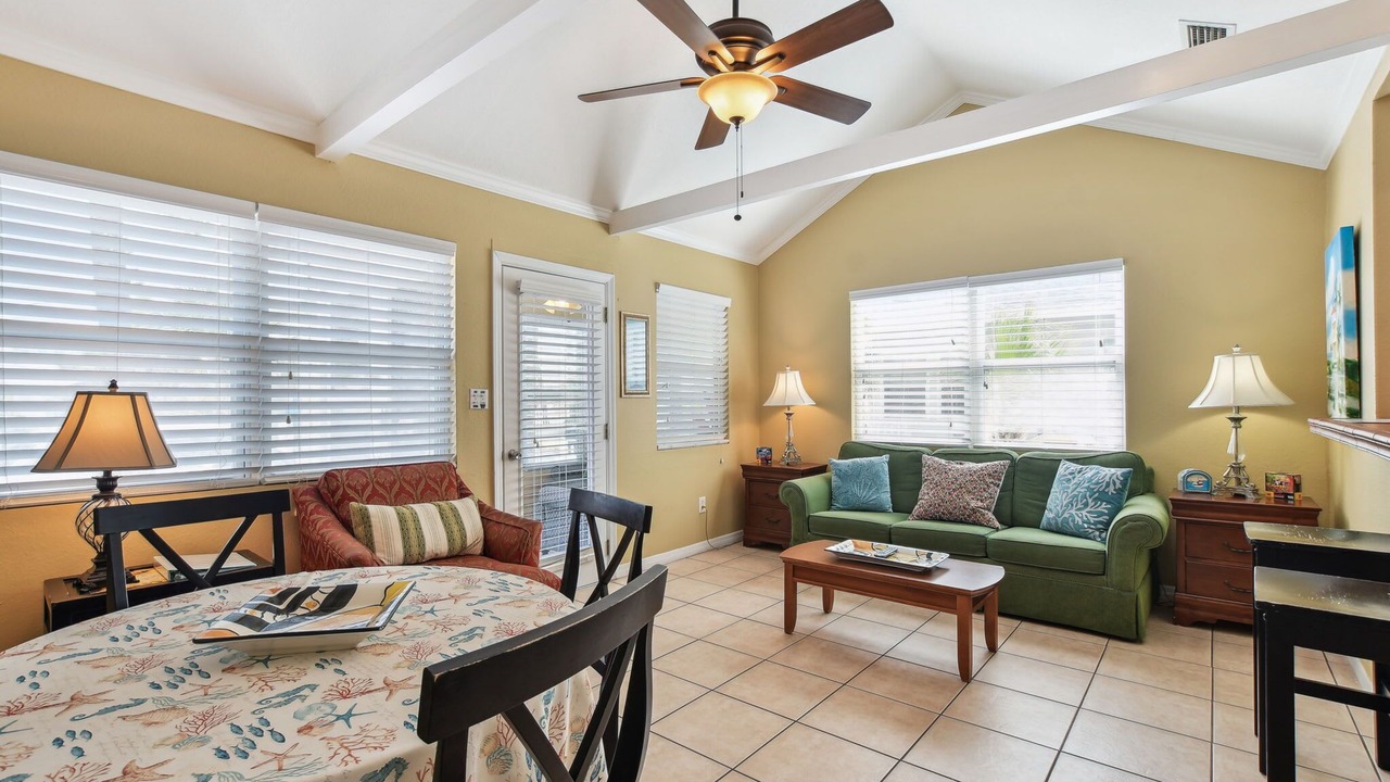 Photo of Livingroom in Clearwater Beach
