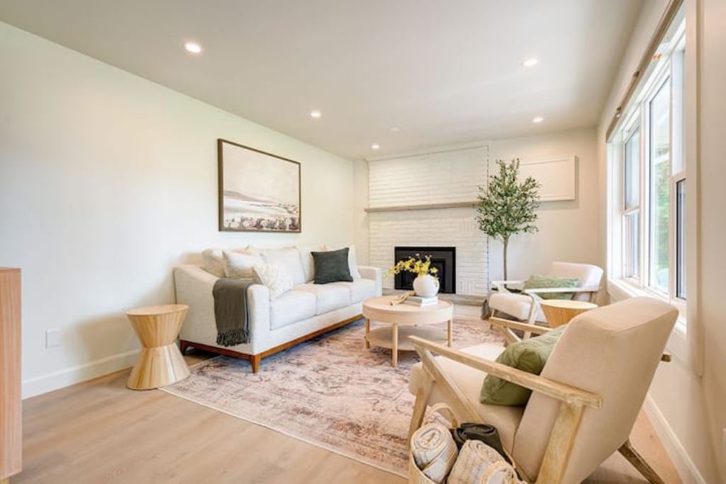 Photo of Livingroom in Bluewater
