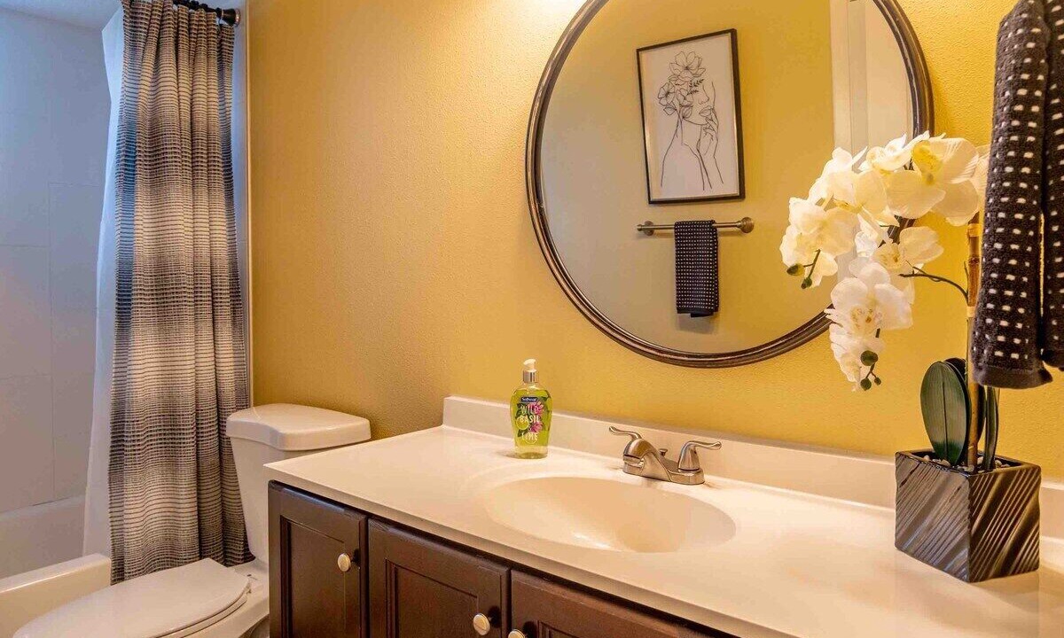 Photo of Bathroom in Greater Northdale