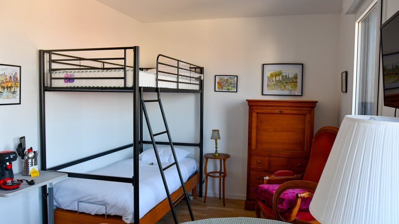 Photo of Bedroom in Chatillon