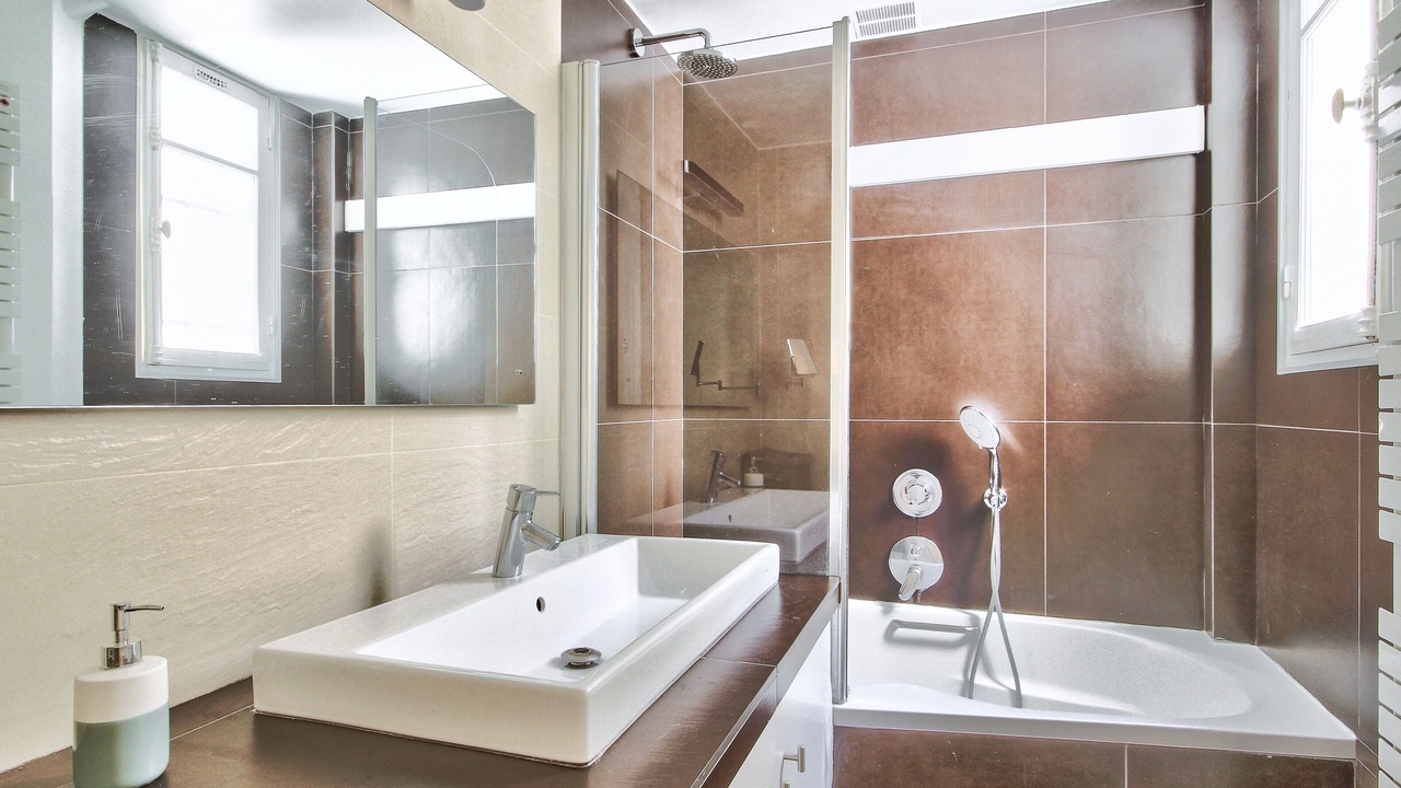 Photo of Bathroom in Passy