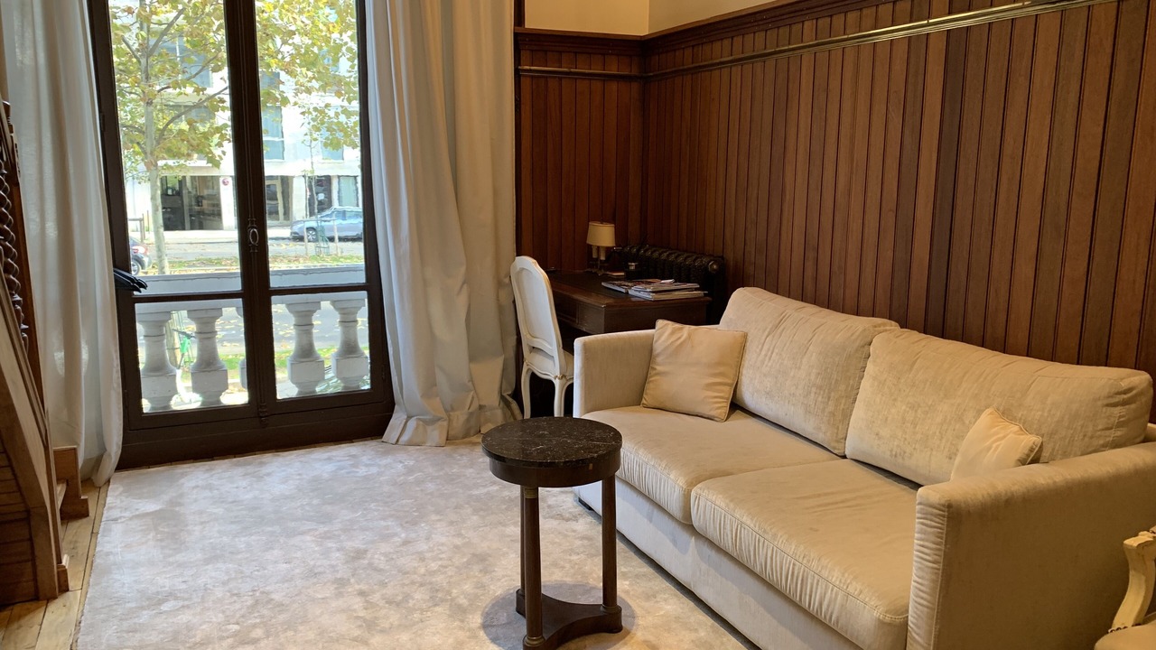 Photo of Livingroom in Quartier de l'Ecole-Militaire