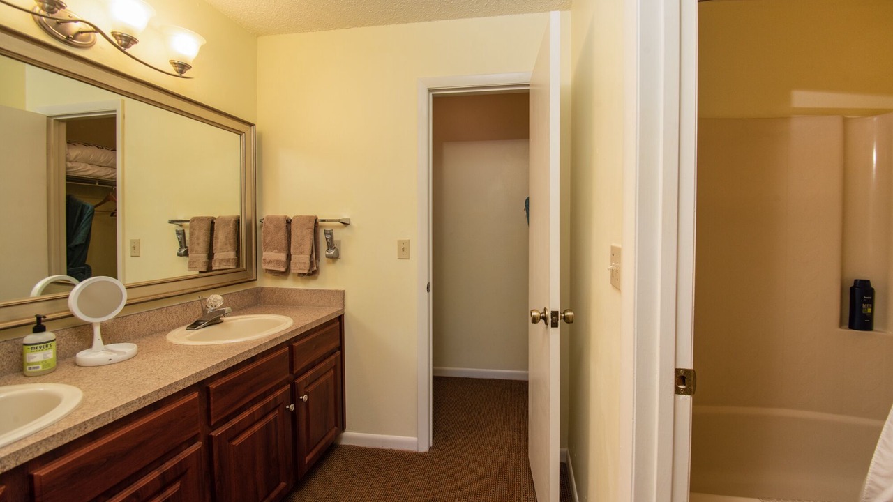 Photo of Bathroom in Nichols