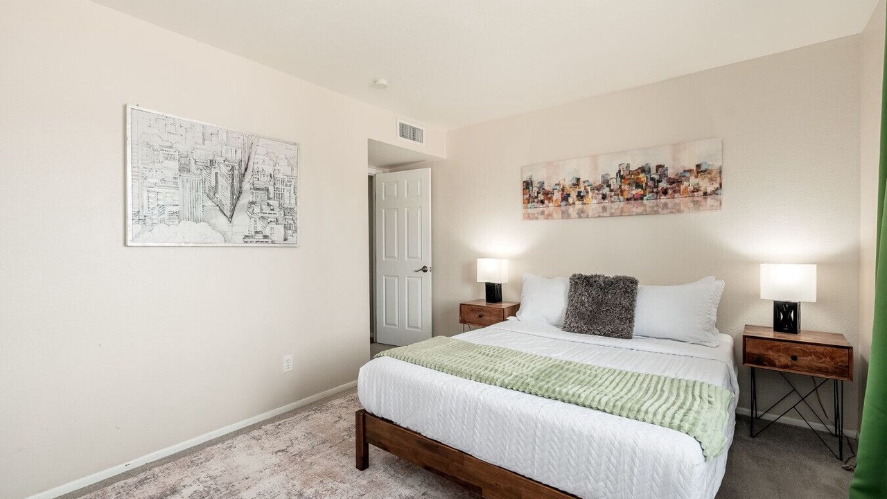 Photo of Bedroom in The Lakes