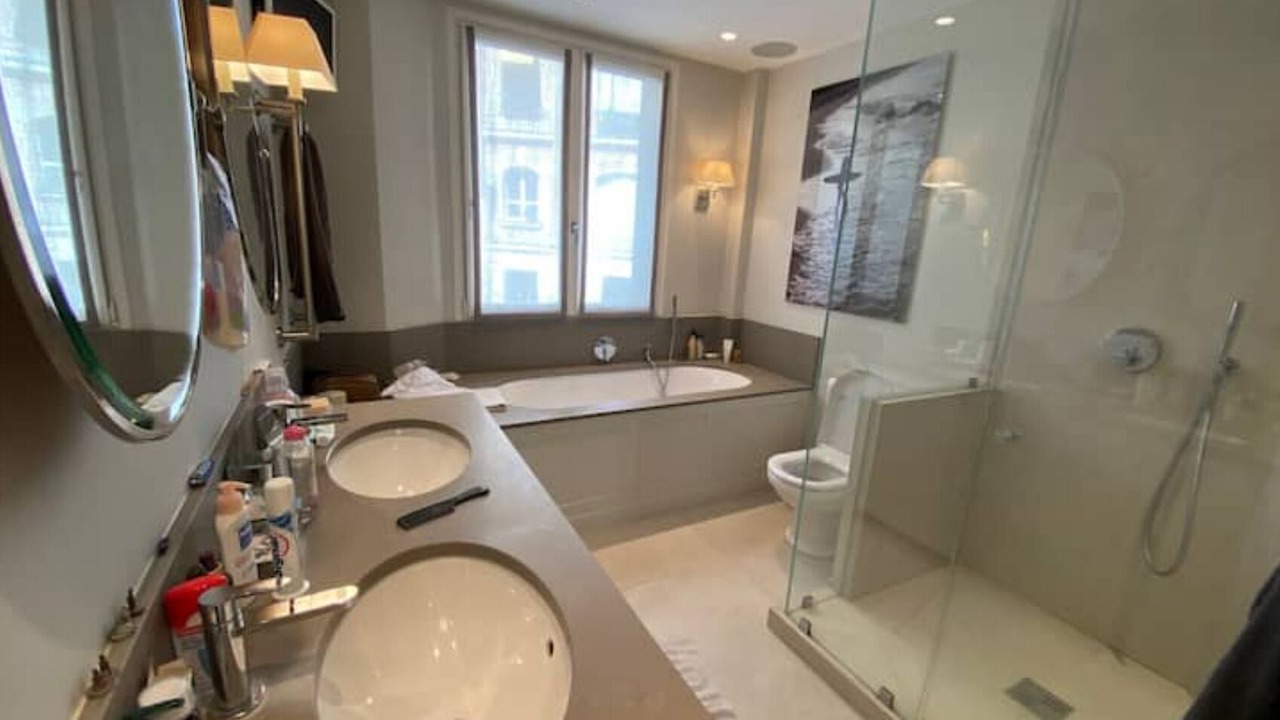 Photo of Bathroom in 16th Arrondissement