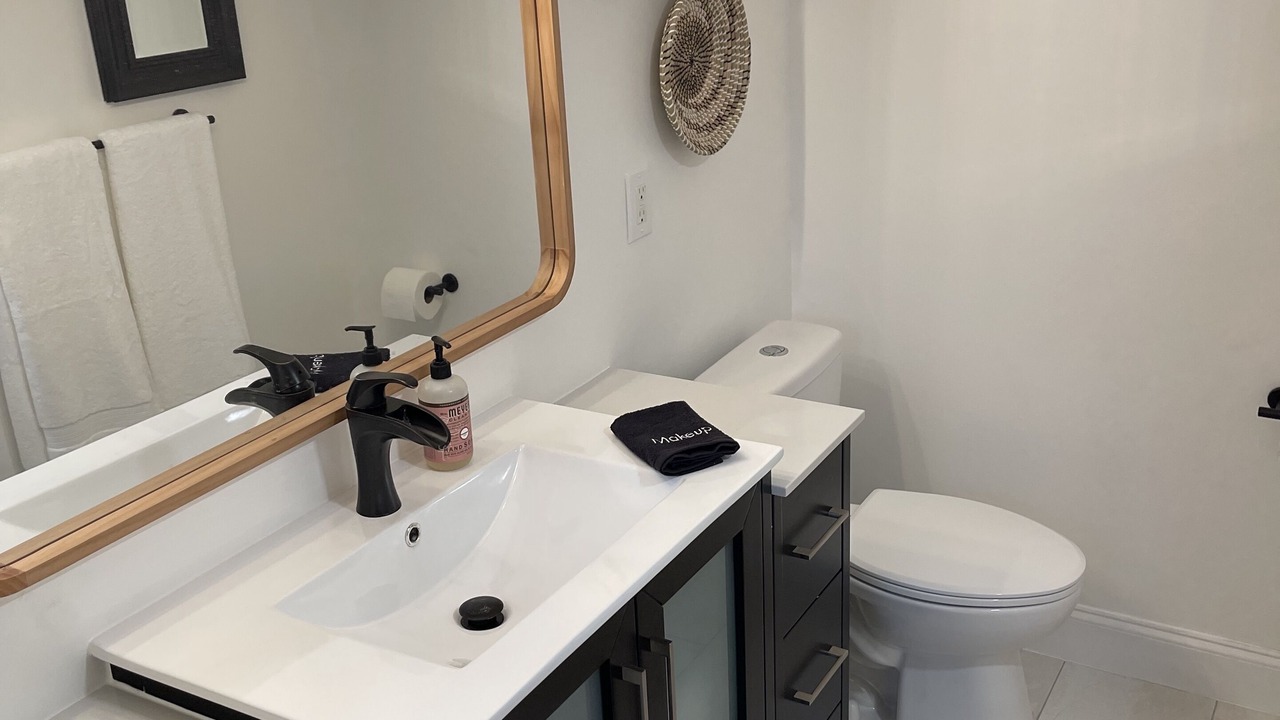 Photo of Bathroom in Goldenrod
