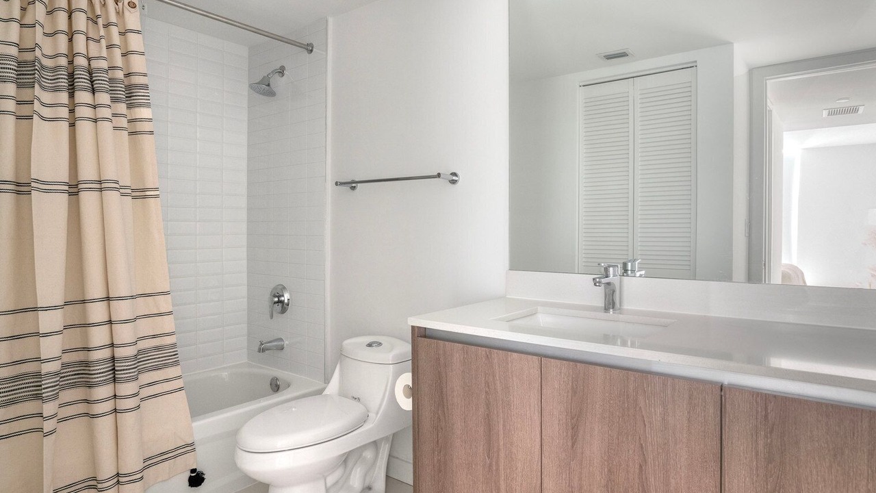 Photo of Bathroom in West Little Havana