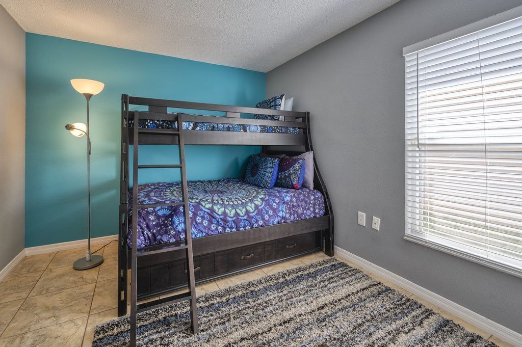 Photo of Bedroom in Lake Berkley