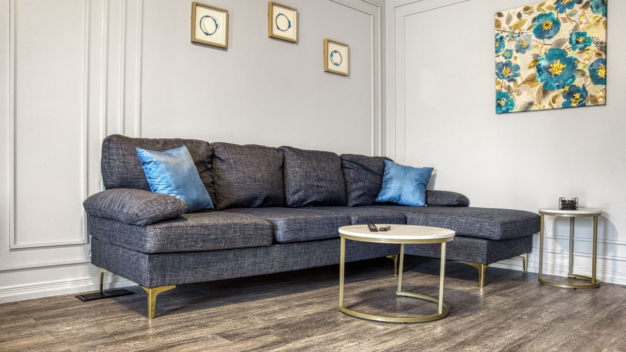 Photo of Livingroom in Sudbury