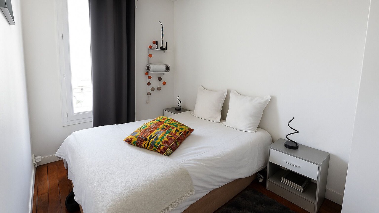 Photo of Bedroom in Pigalle