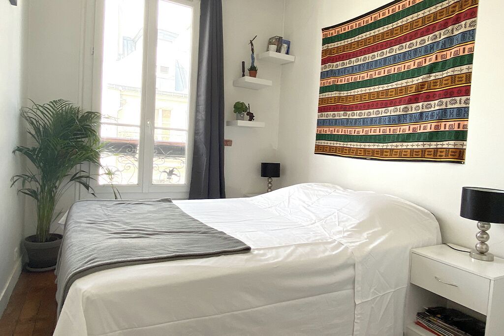 Photo of Bedroom in Pigalle