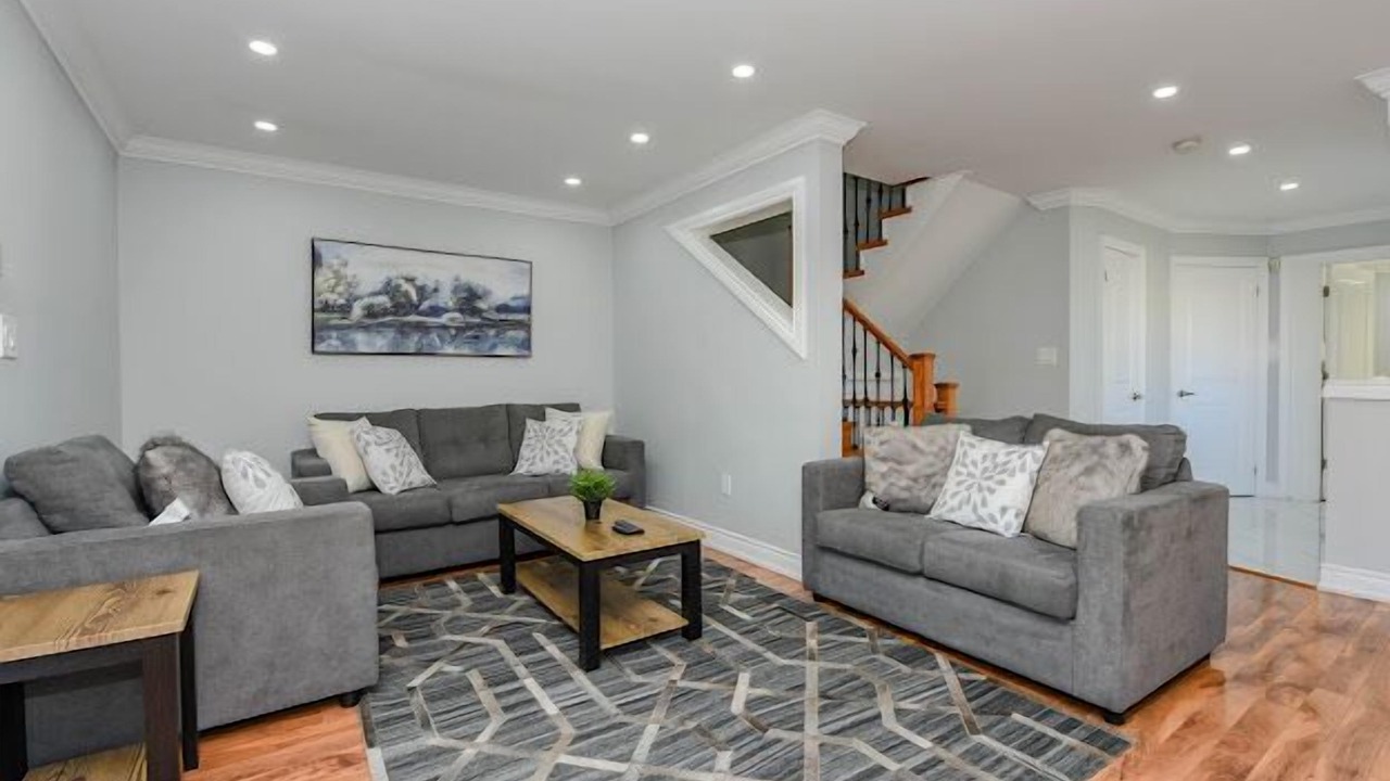 Photo of Livingroom in Lisgar