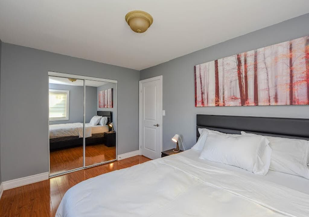 Photo of Bedroom in Lisgar