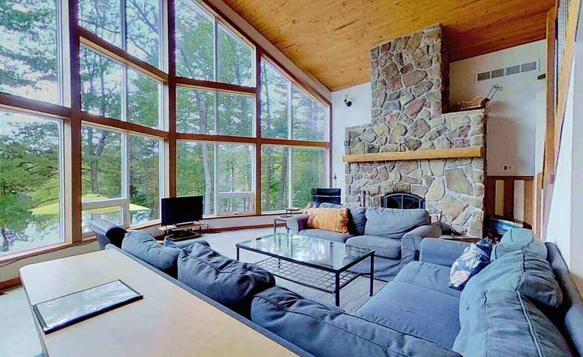 Photo of Bedroom in Georgian Bay