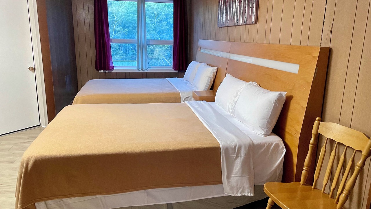 Photo of Bedroom in Gravenhurst