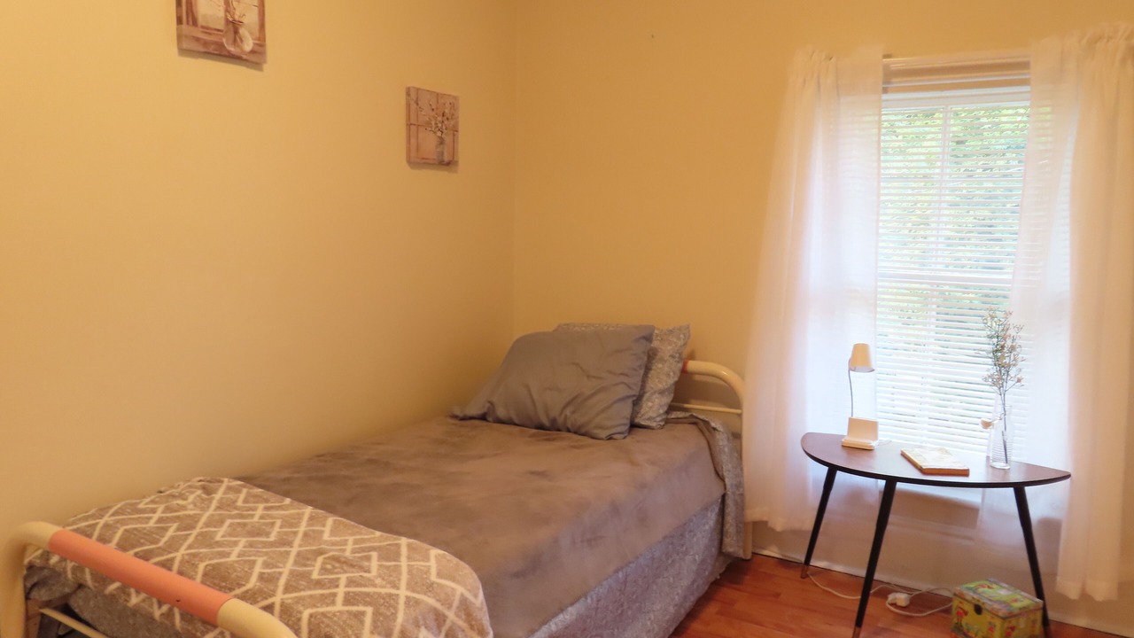 Photo of Bedroom in Gananoque