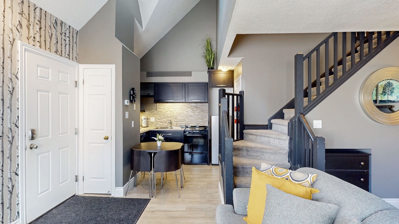 Photo of Livingroom in Craigleith