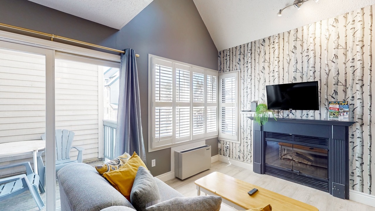Photo of Livingroom in Craigleith