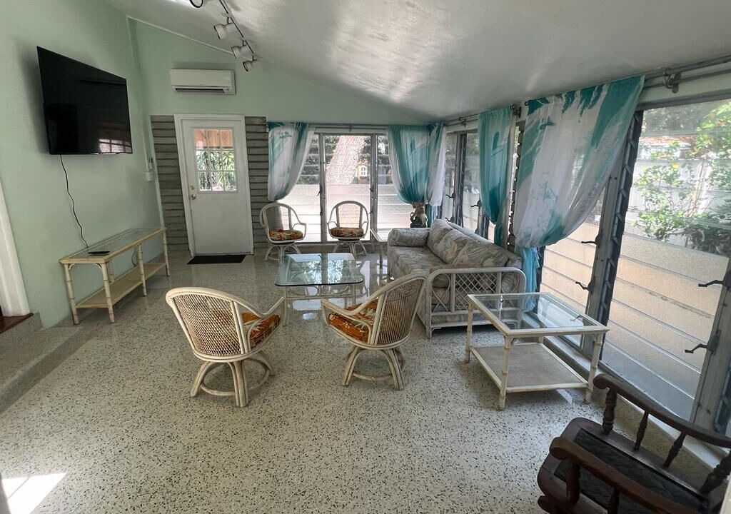 Photo of Livingroom in East Little Havana