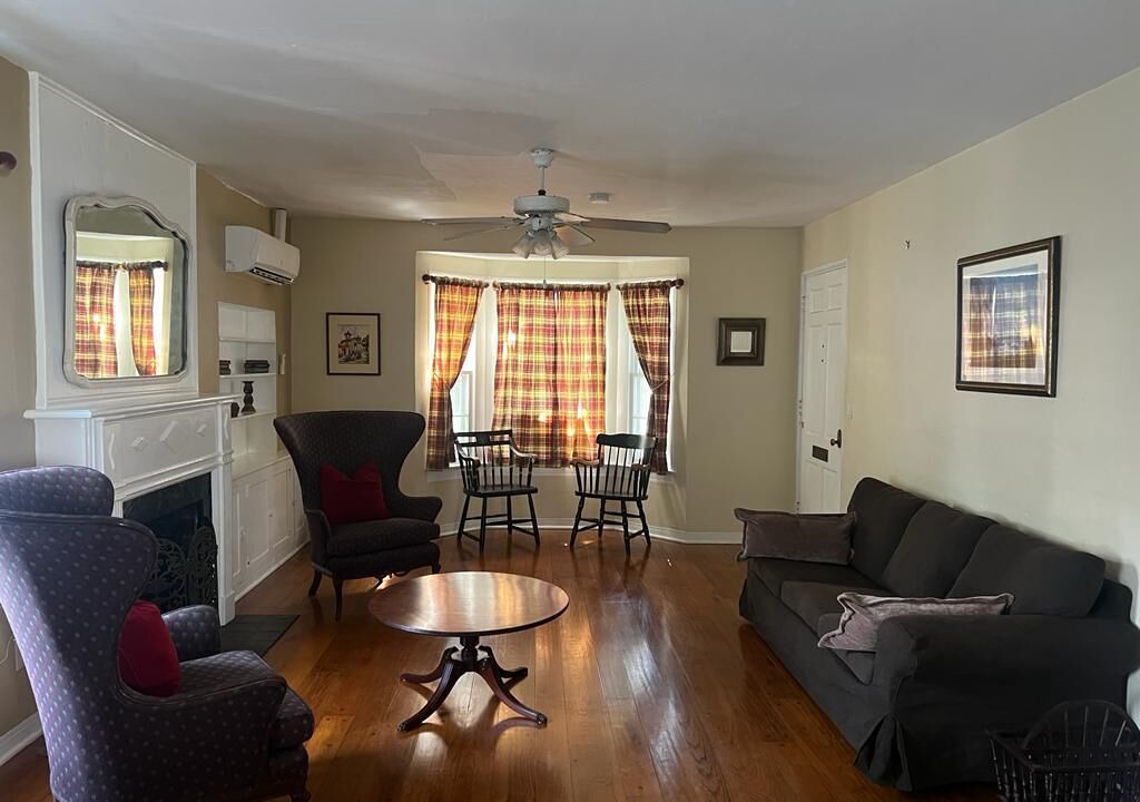 Photo of Livingroom in East Little Havana