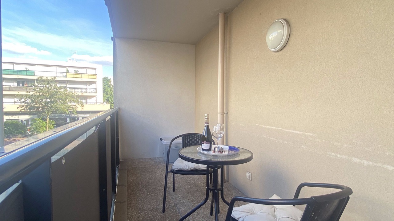 Photo of Outdoor in Centre