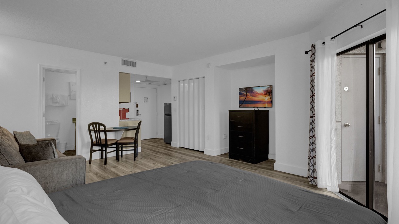 Photo of Bedroom in Southwest Orlando