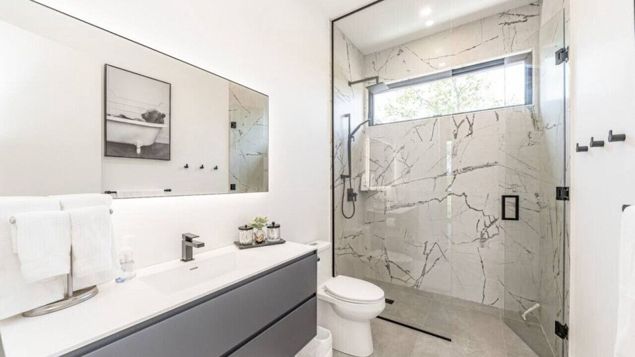 Photo of Bathroom in MacTier