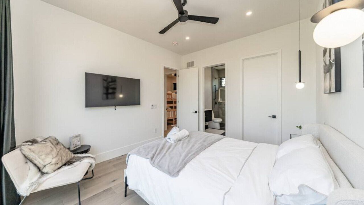 Photo of Bedroom in MacTier